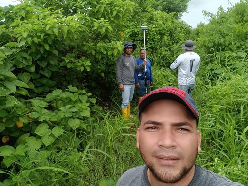 SERVICIO DE TOPOGRAFIA (ORTOFOTO, CURVA DE NIVELES, NUBE DE PUNTOS, COLOCACION DE HITOS, PLANIMETRIA, ETC)